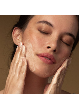 ANTIPODES Juliet  Skin-Brightening Gel Cleanser