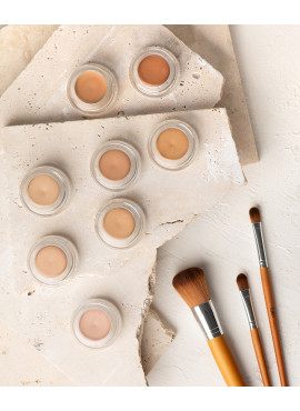 Kylie's Professional Mineral Mineral Goddess Illusion Skin Cover/ Balm- Concealer